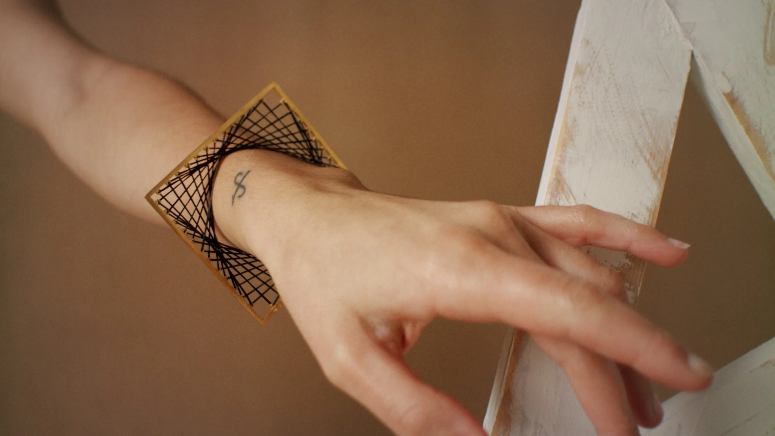 Unpolished Stills S03_1.2.1.jpg