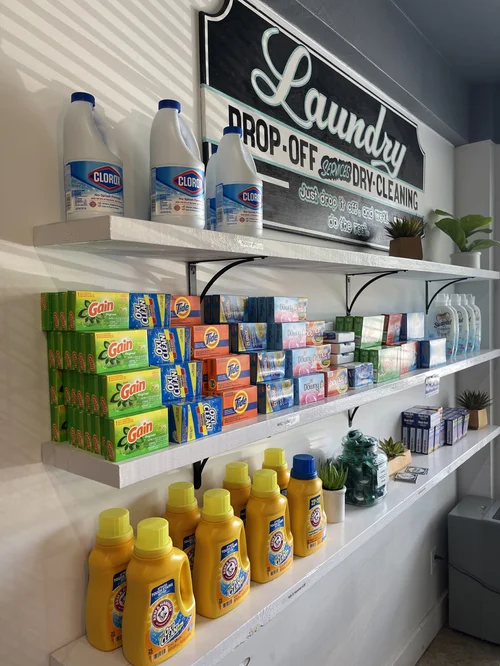 White Spot Coin Laundry photo 3