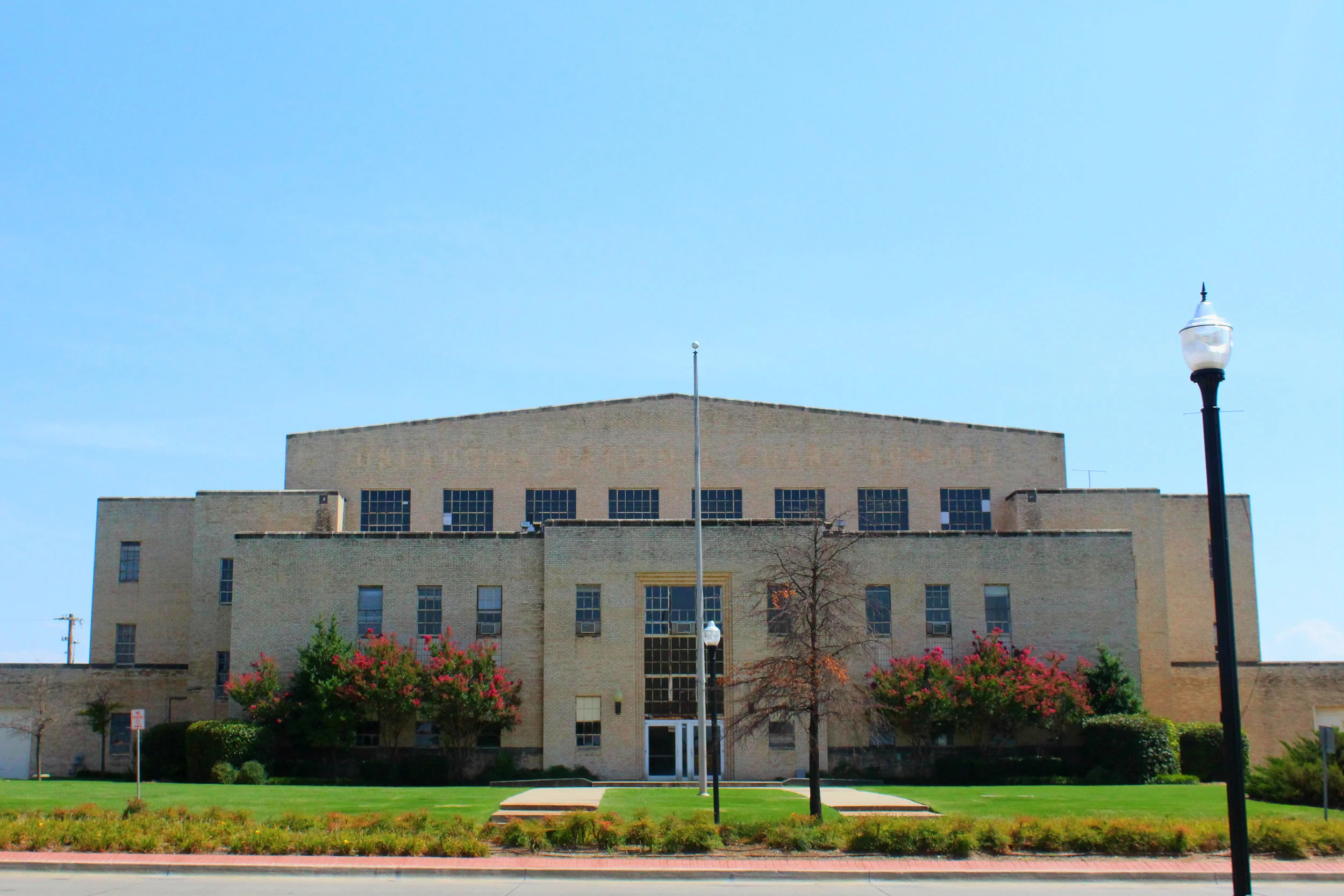 No Flying the ‘COOP’ — Oklahoma Brewery Expands as Laws Offer Brighter Future