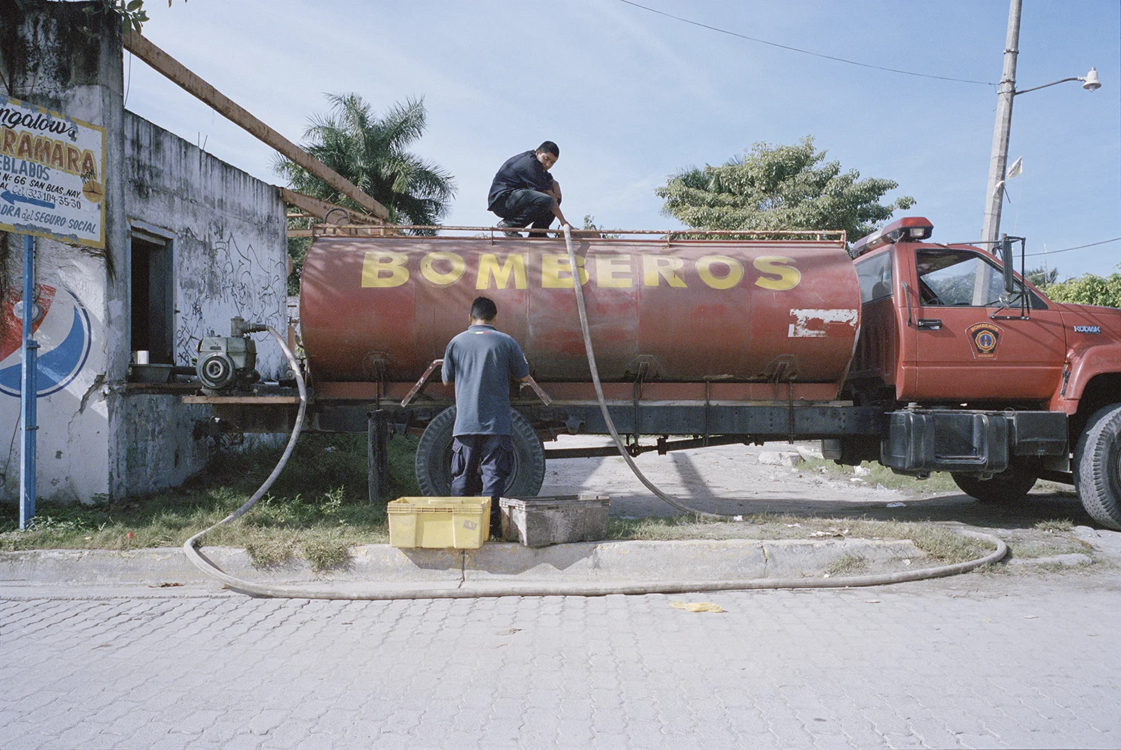 Bomberos layers.jpg