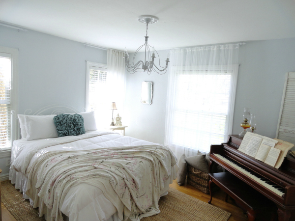 CottageGuest19-edited.jpg