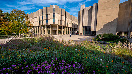 Northwestern U main library.jpg