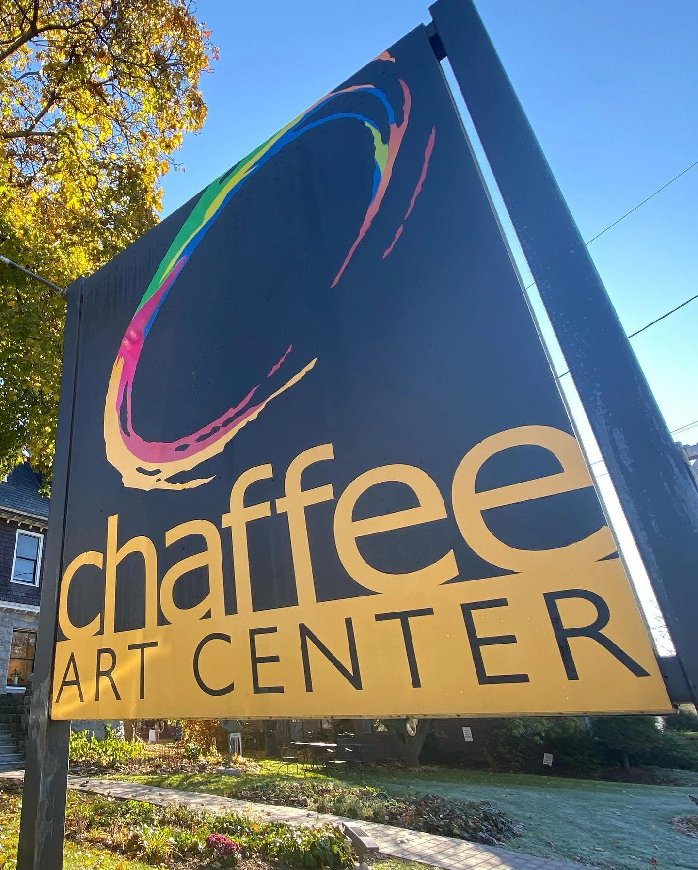It&rsquo;s a beautiful day to get a head start on your holiday shopping at the Chaffee Art Center in Rutland! Holiday Boutique starts in a few hours - available today and tomorrow only. @chaffeeartcenter #holidayshopping #rutland #killington #mendon 