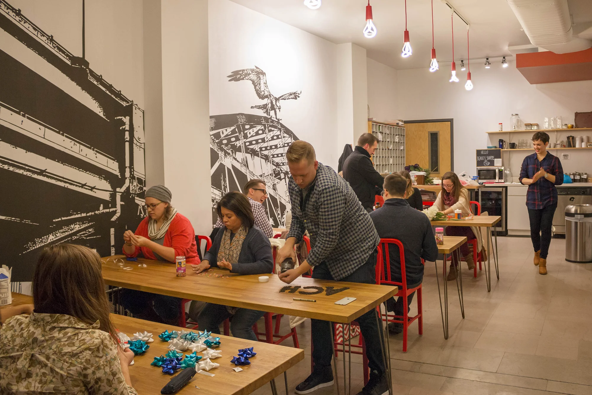 AIGA-Pittsburgh-workshop-denoised-pan.jpg
