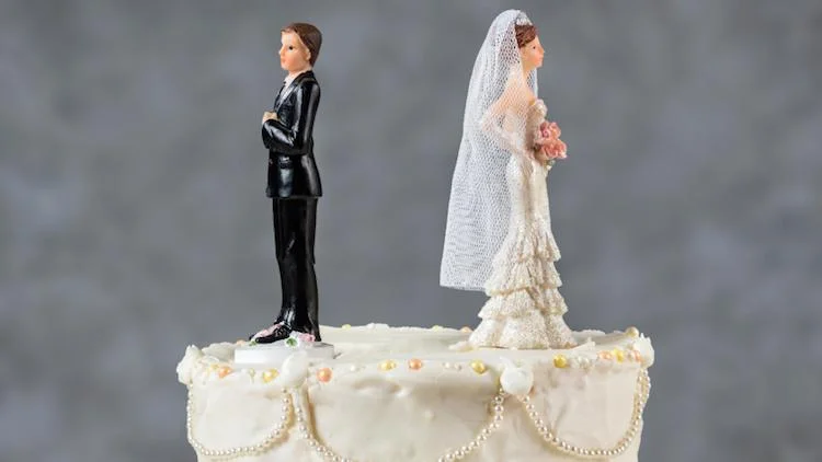 Divorce Ad Image.jpg
