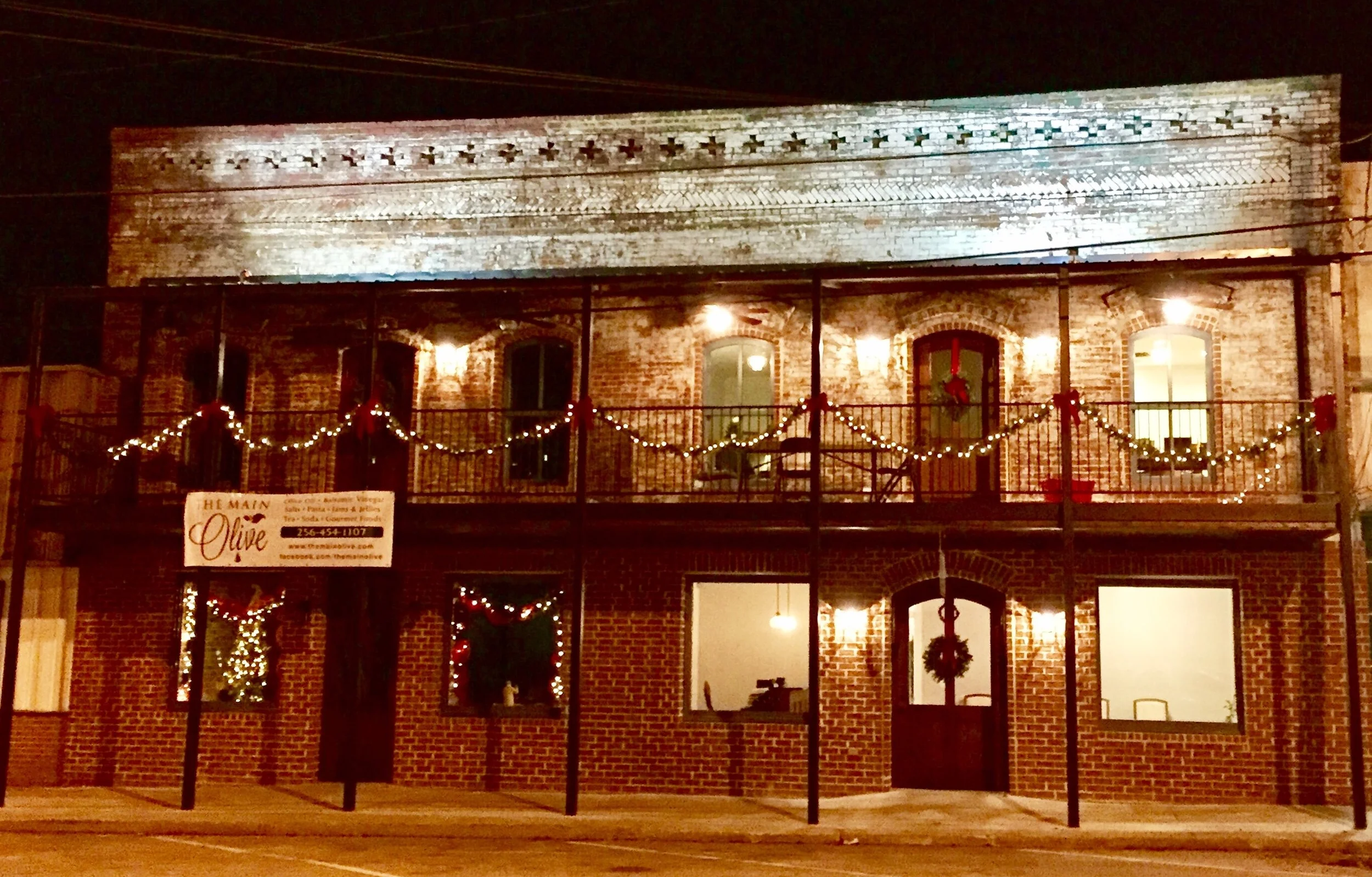 Enzor & Maniscalco Law Office, Main Street Oxford