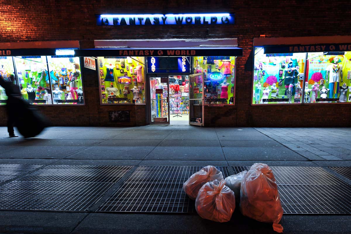 NYC night-16.jpg