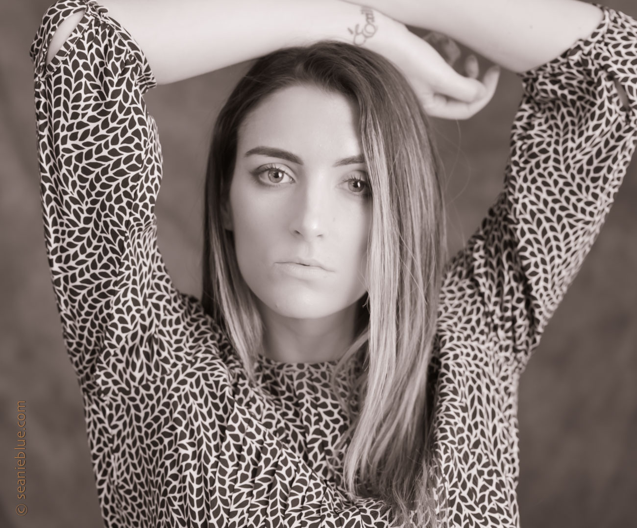 Alex Duke 1300 60-7817.jpg