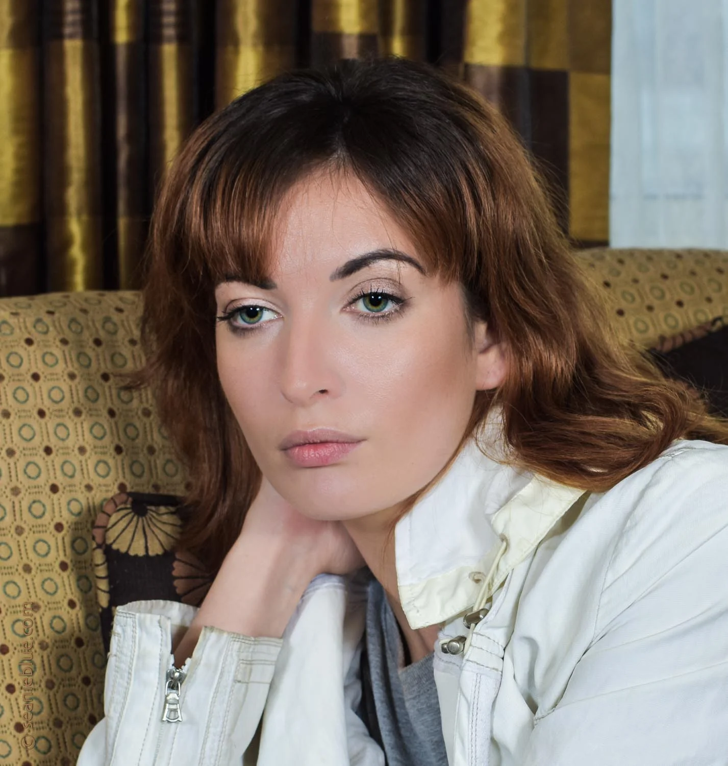 Elle Vitti 1500 50-8191.jpg
