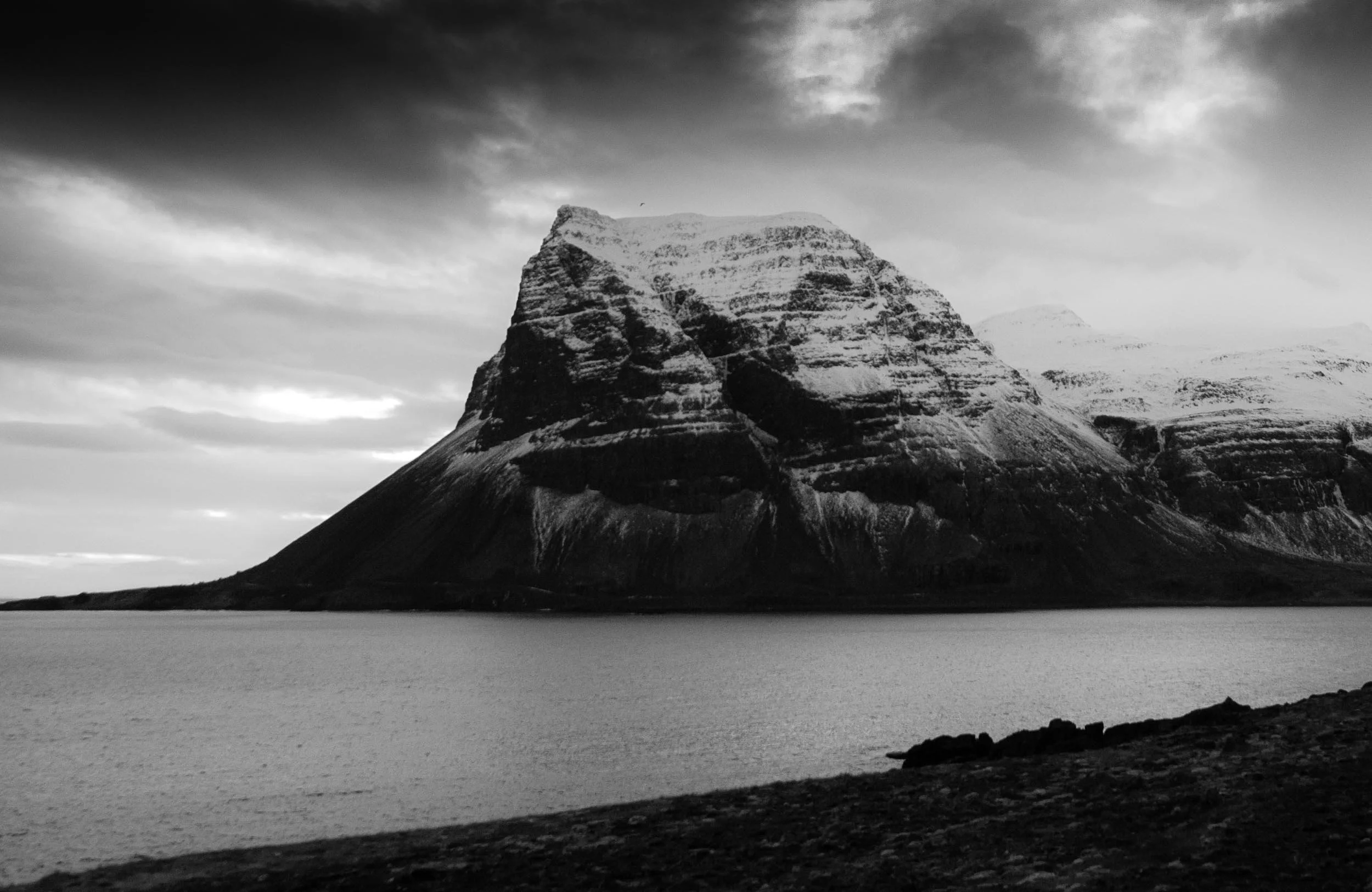 SONG 2 Mountain SB web 4x5 2500-50-0095.jpg