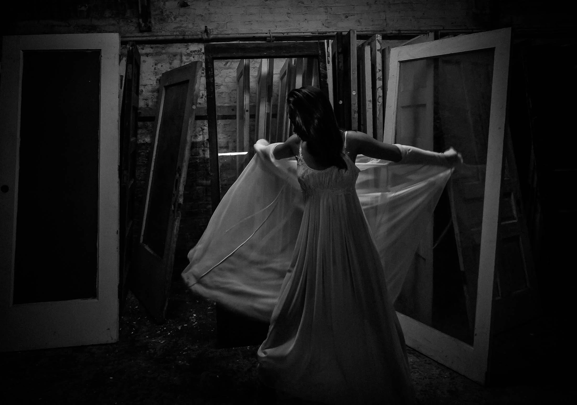 song DARKNESS 2500-40-100-8487.jpg