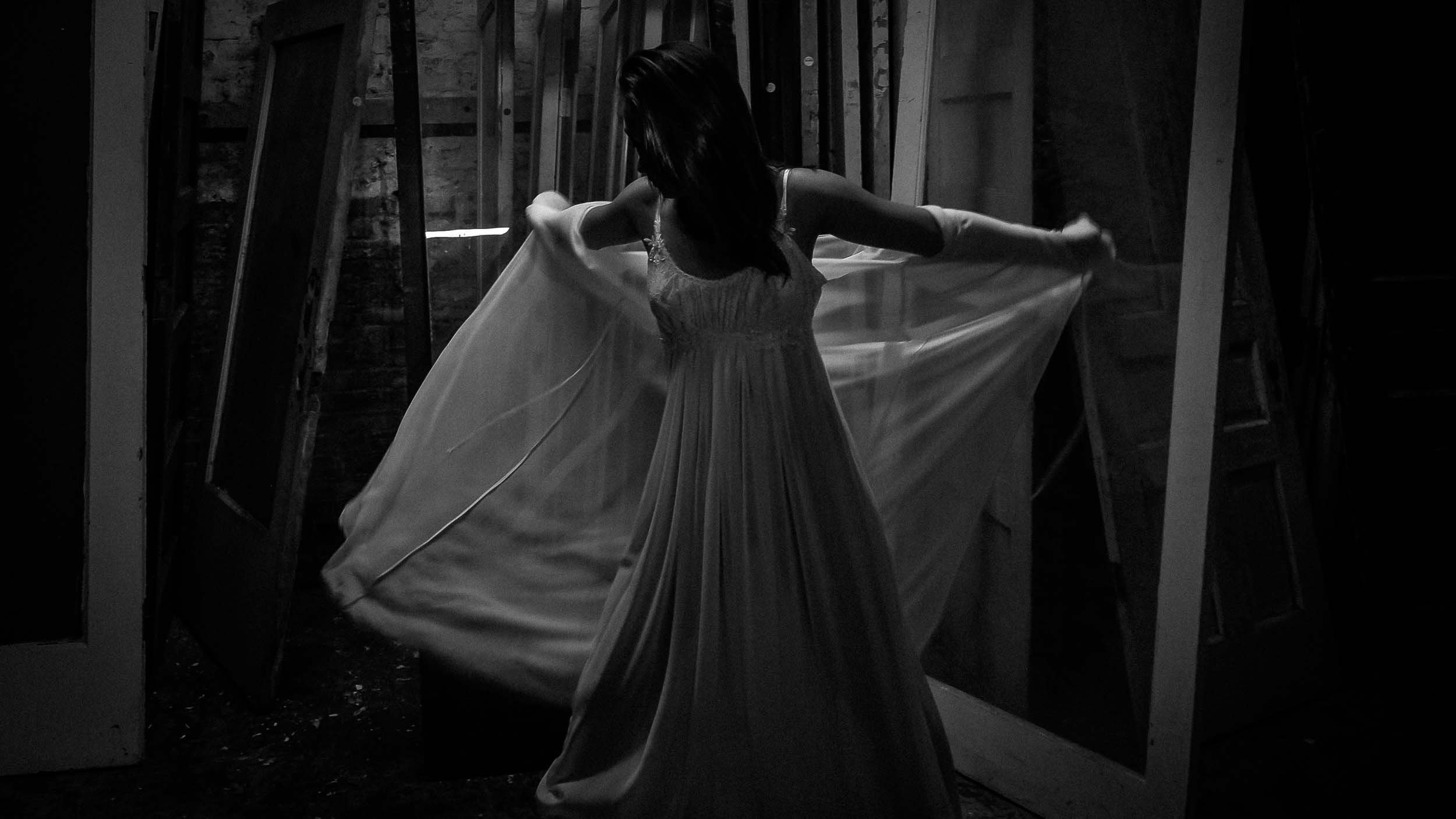 SONG Dark e3 2500-40-100-8487.jpg