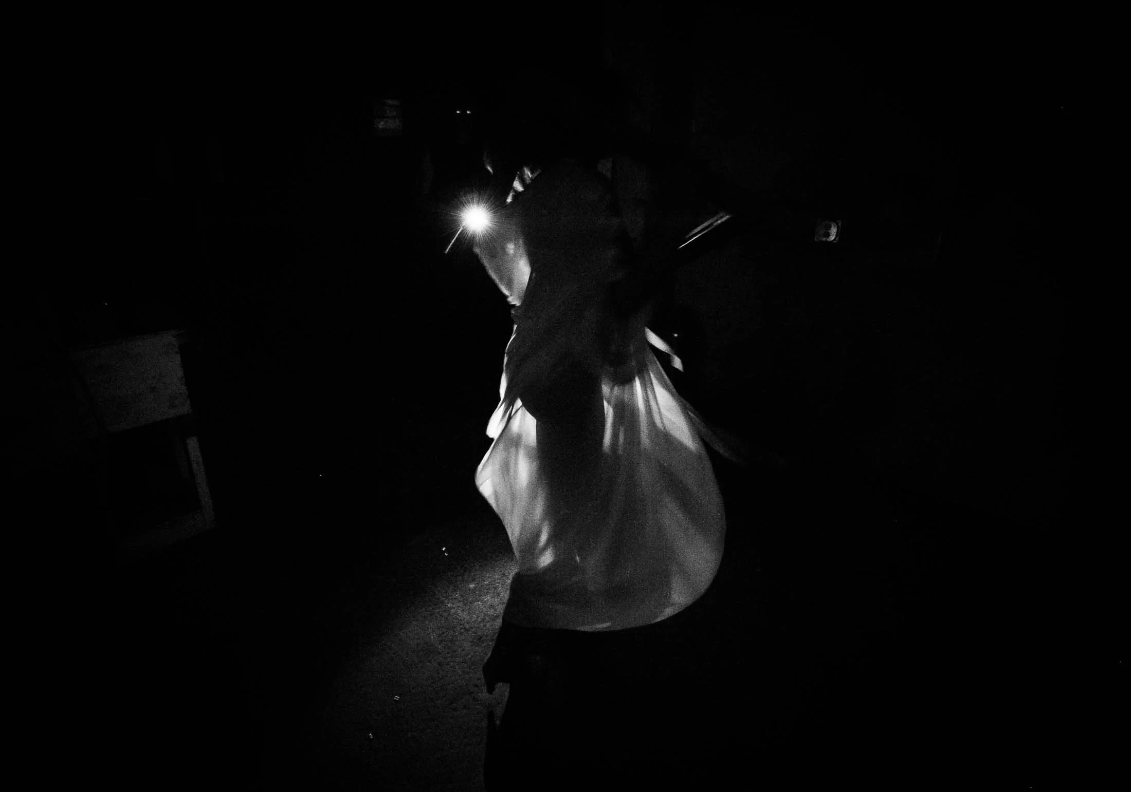 song DARKNESS 2500-40-100-8625.jpg