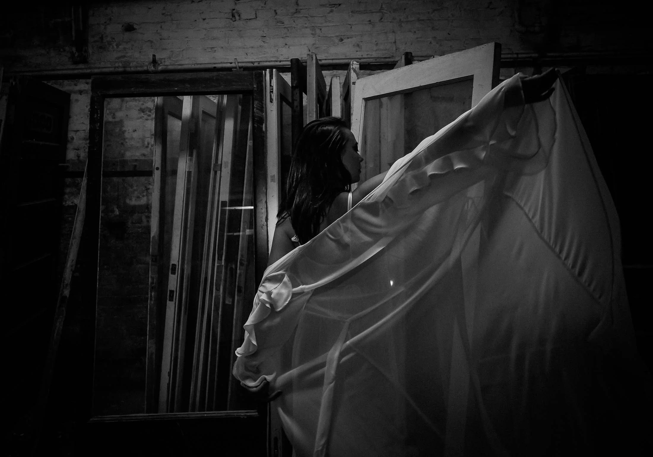 song DARKNESS 2500-40-100-8478.jpg