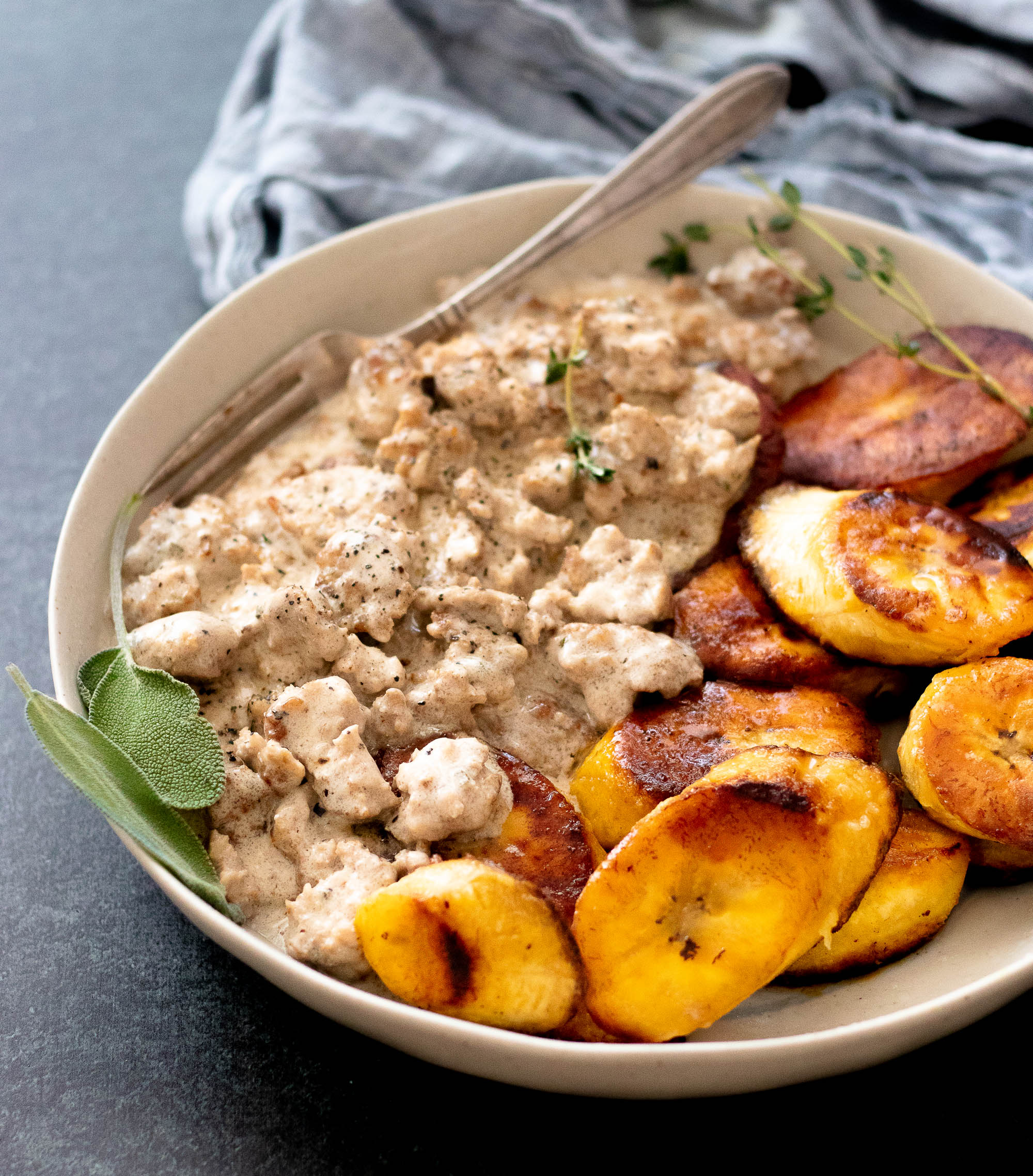 Sawmill Gravy with Fried Ripe Plantains-3.jpg