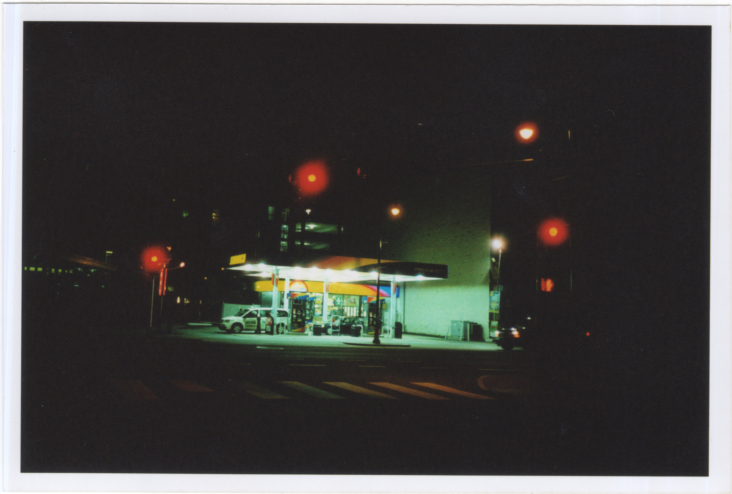 GASSTATIONLIGHT.jpg