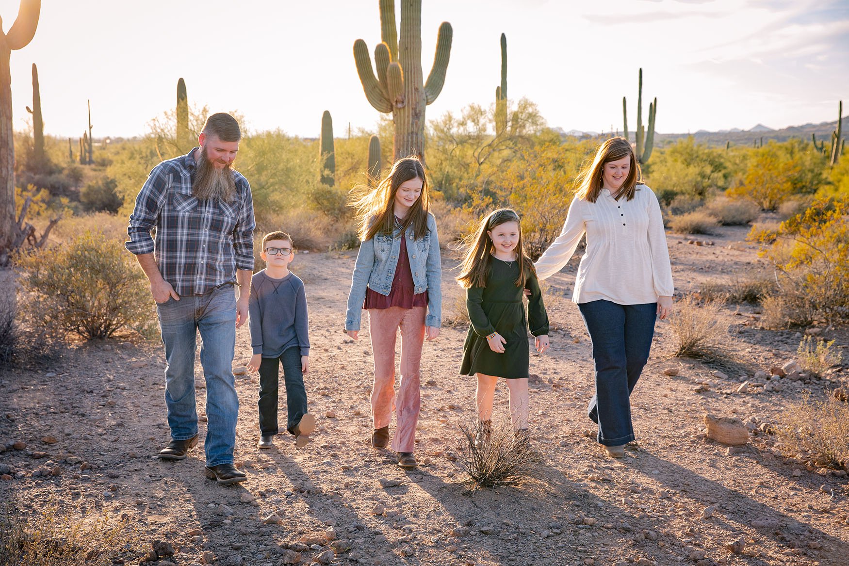DavidOrrPhotography_Family-Superstition-Mountains_08.jpg
