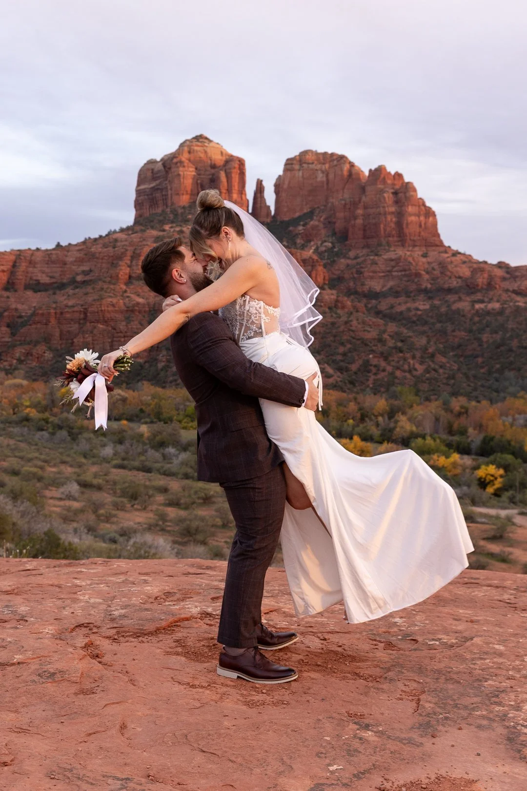 Sedona_RedRockElopement_F48A0453.jpg