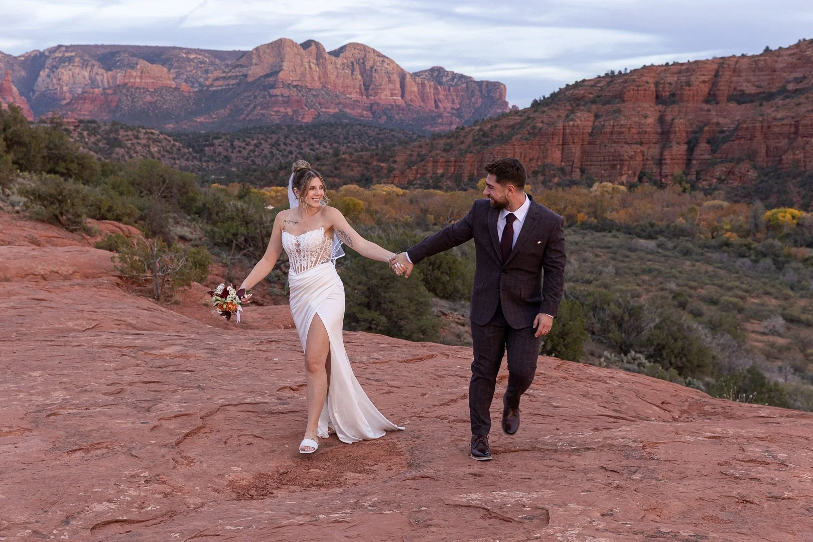 Sedona_RedRockElopement_F48A0485.jpg
