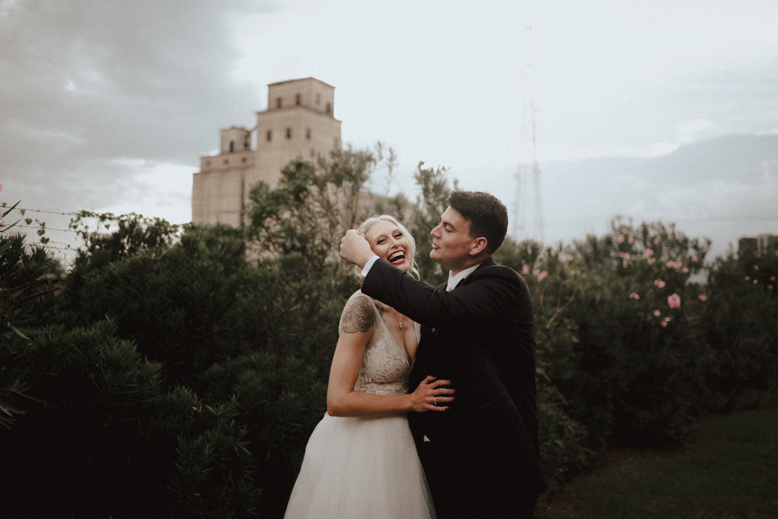 Steven Riela stacey & steven : deep ellum — Lauren Apel Photo