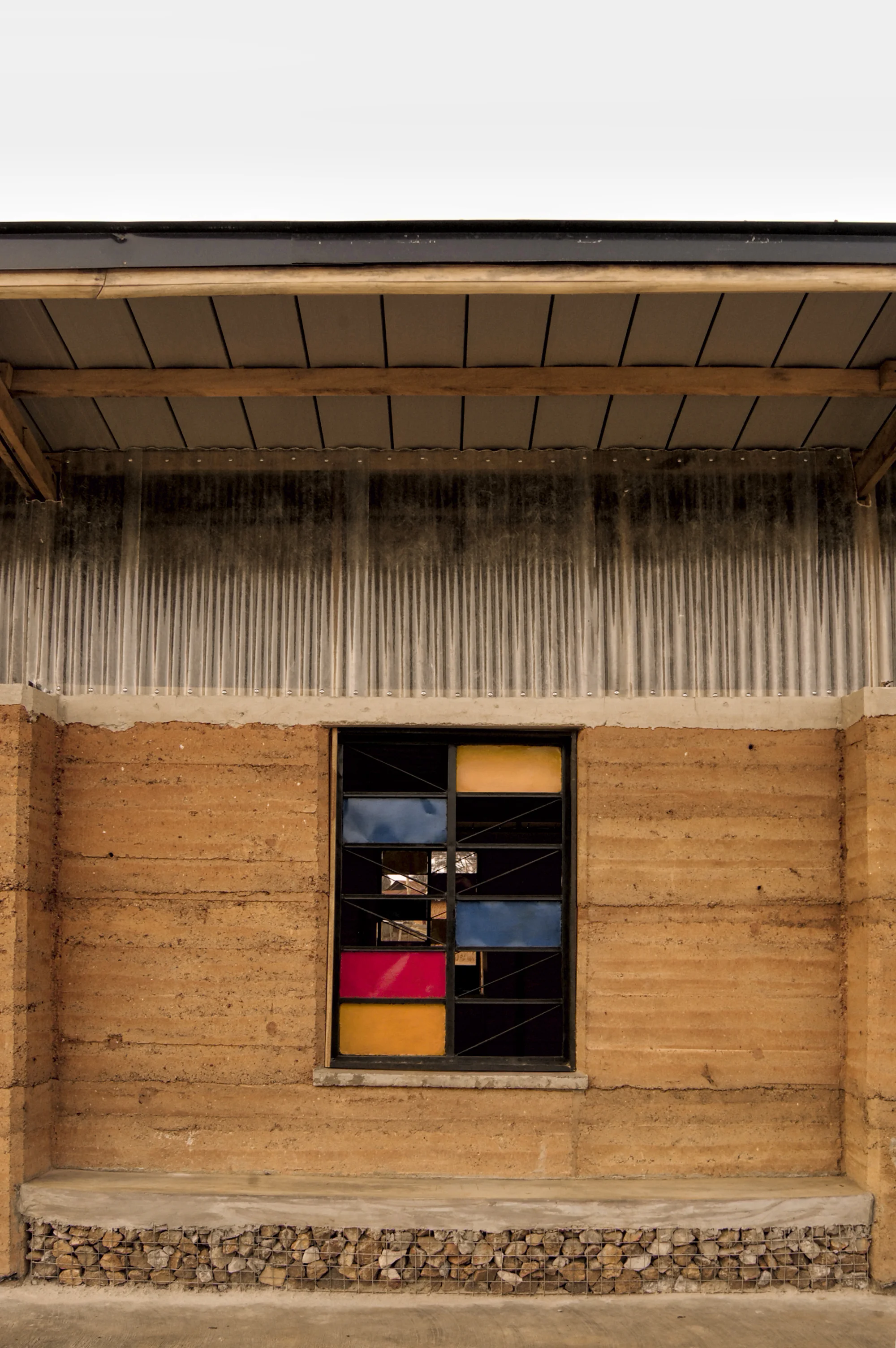 ext - window.jpg
