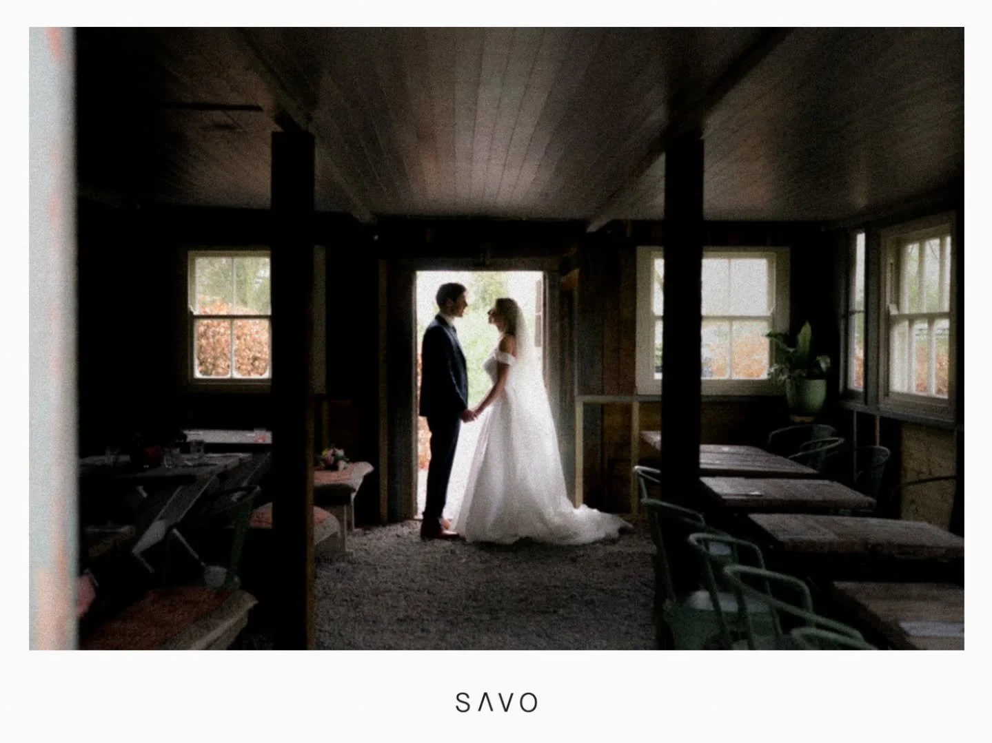 Lauren &amp; Joe got hitched. 🎉🎉

Shot on my favourite sensor, the Exmor RS CMOS and BIONZ X. ISO infinity.