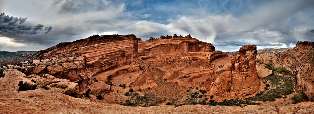 Arches-grand-view-HDR-Pano.jpg