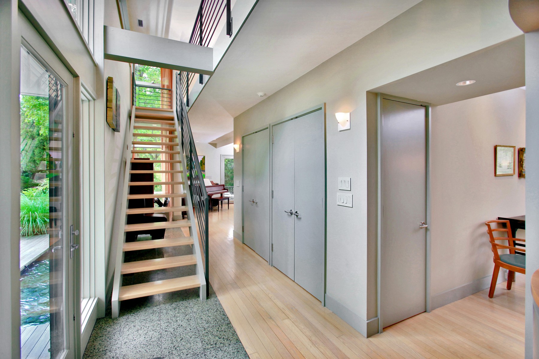 1_Brush_Island-interior3.jpg