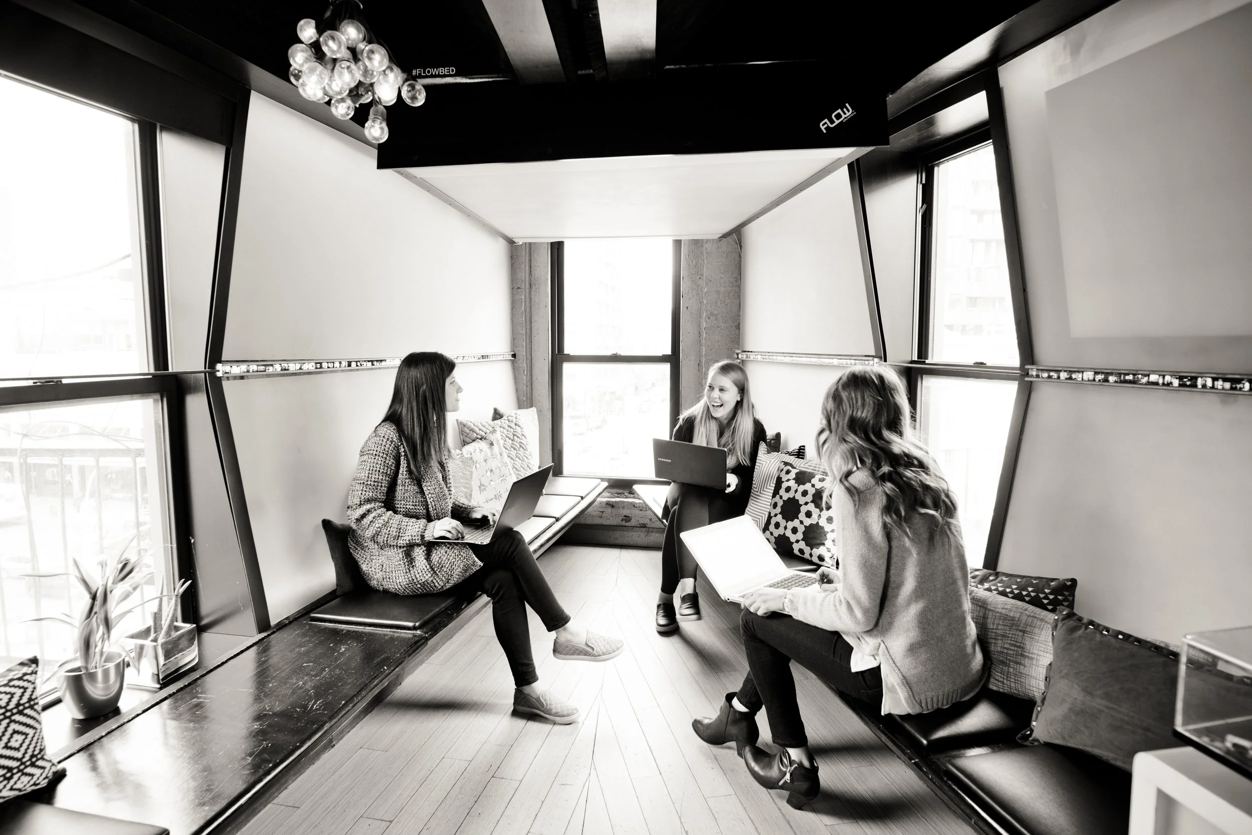 BW_Rihanna_War_Room_00013.JPG