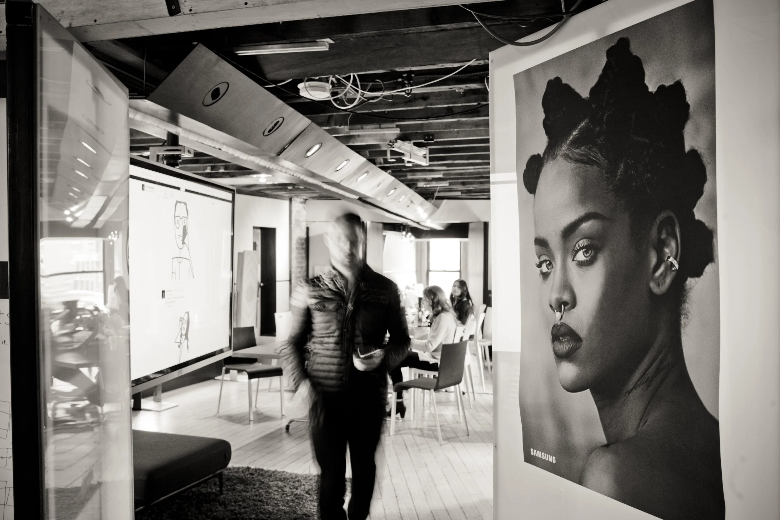 BW_Rihanna_War_Room_00021.JPG