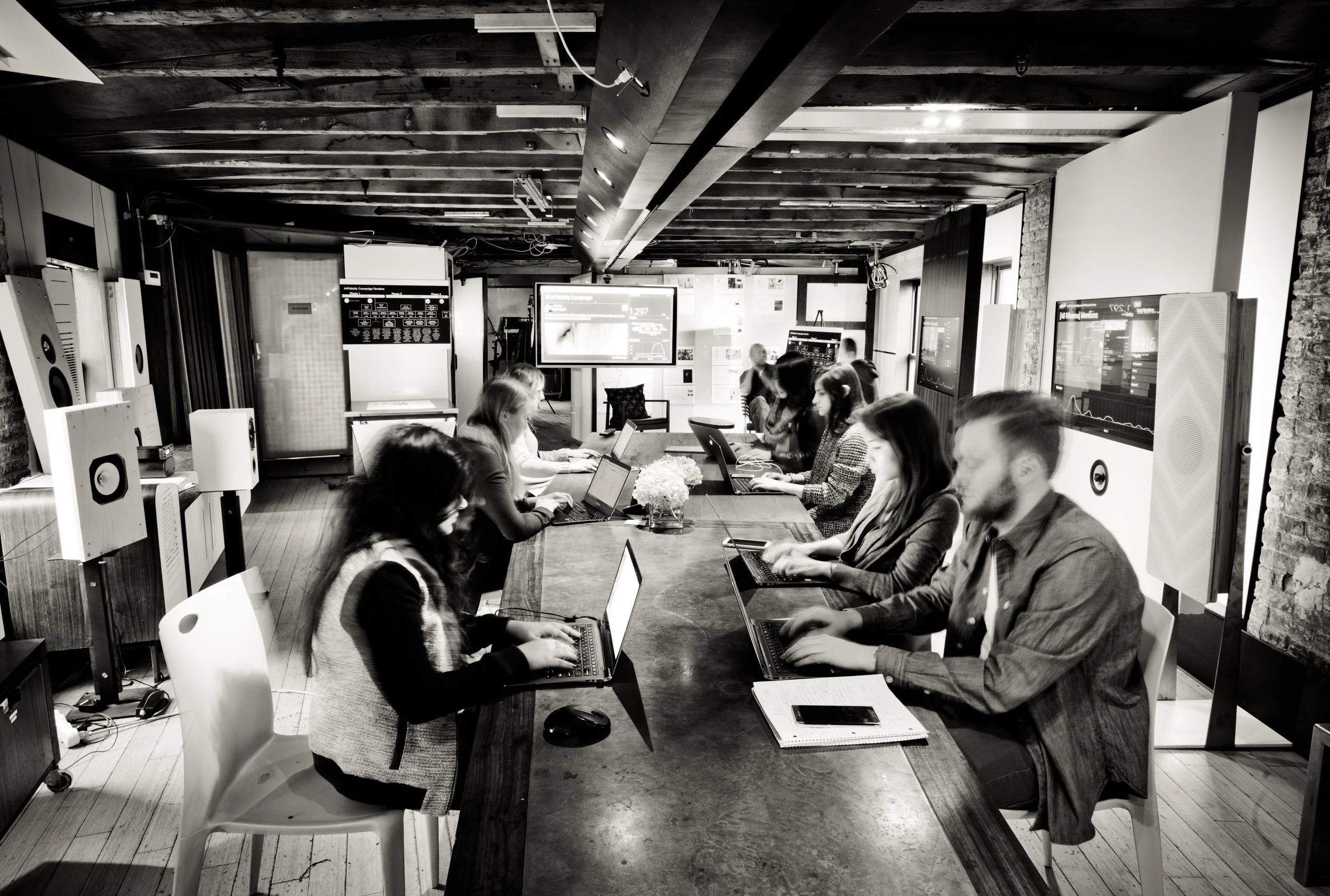 BW_Rihanna_War_Room_00006.JPG