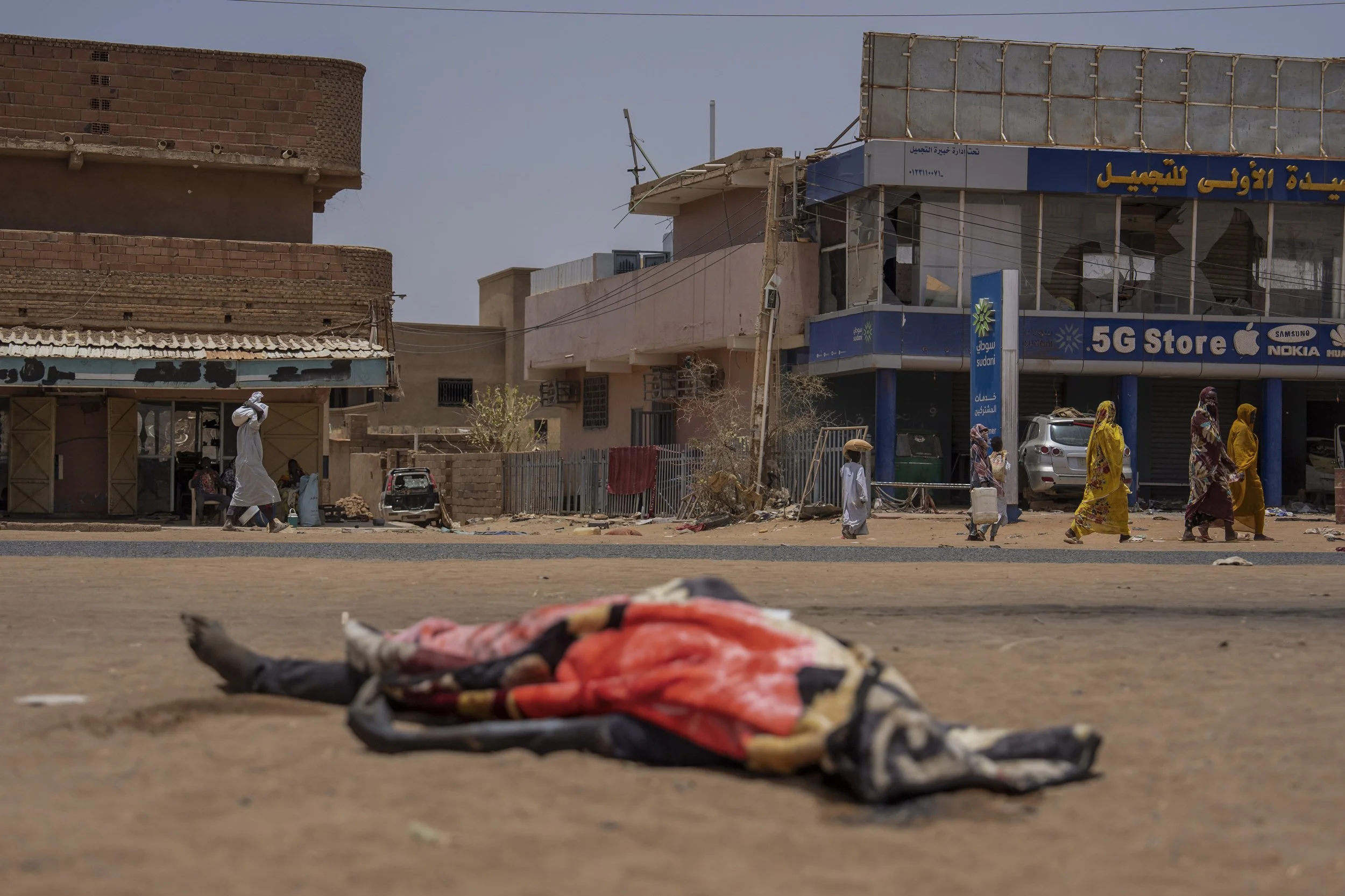 Sudan: Left to Die