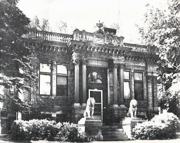 Historic Lion House.jpg