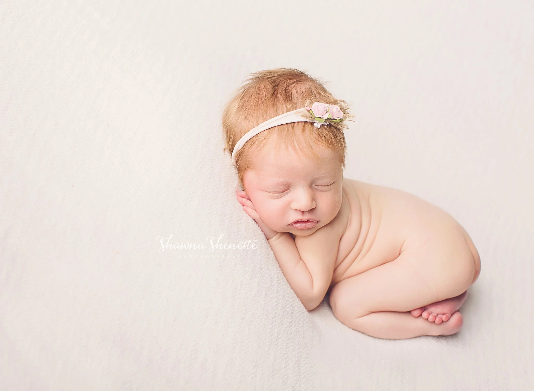 Worcester Newborn Photographer Best Boston Massachusetts Baby Girl Photos_0028.jpg