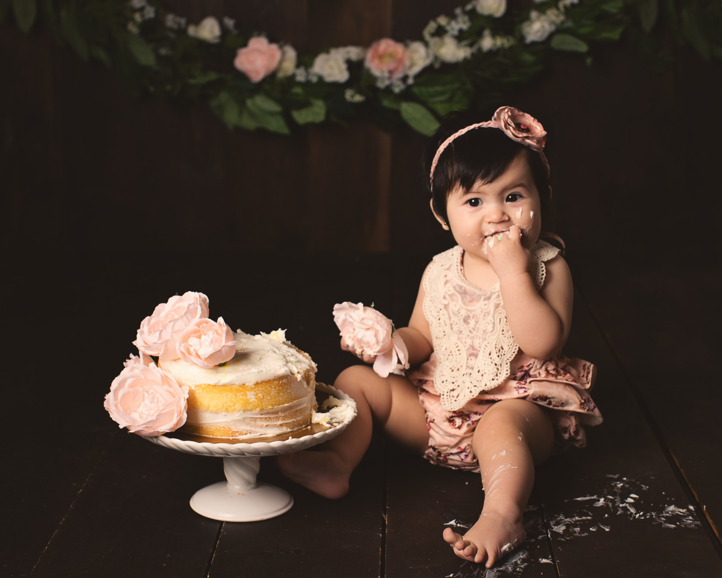 Worcester_cake_smash_photographer_boston_baby_girl_photos_one_year_portraits3.jpg