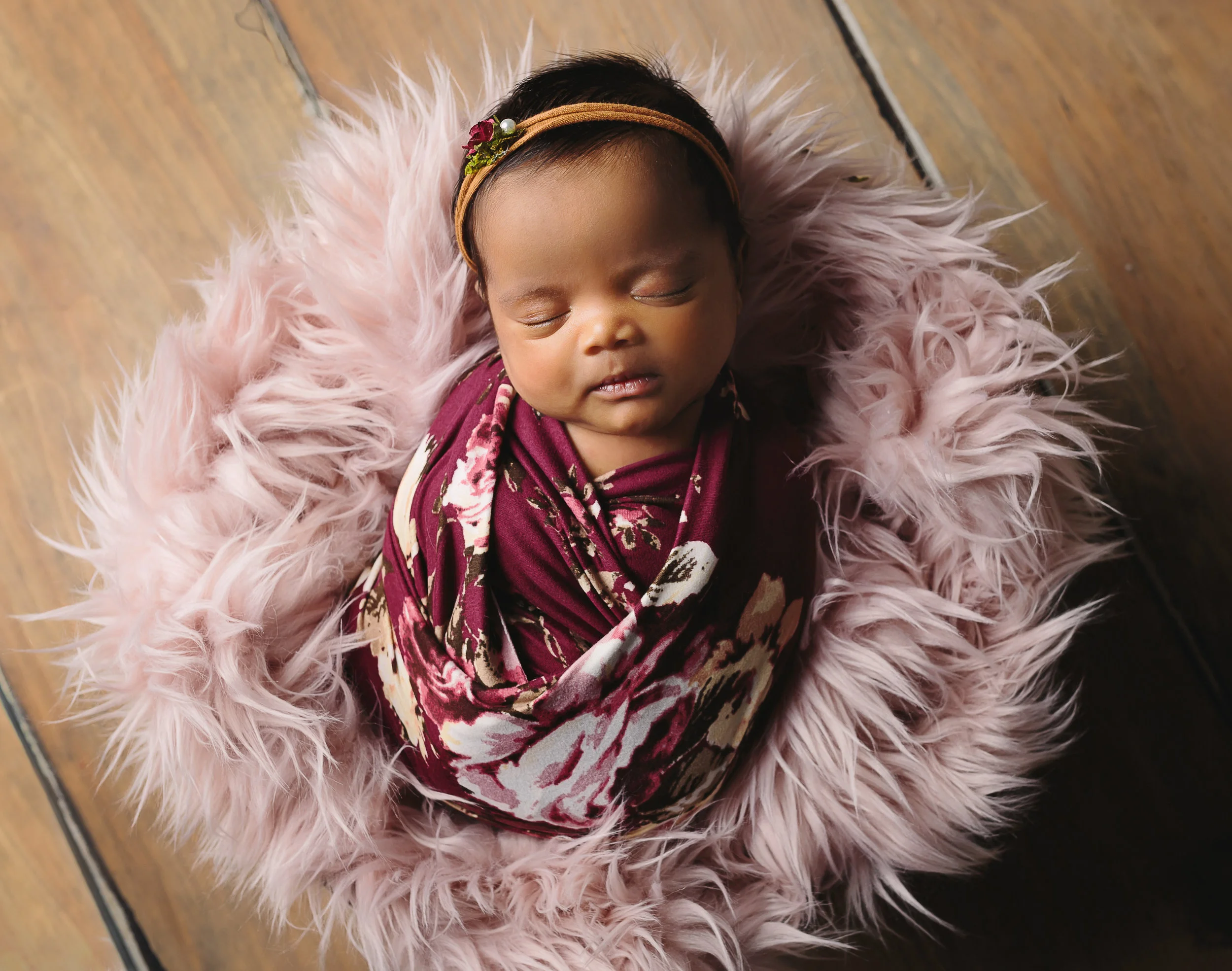 Baby Isabella's Newborn Photo Shoot | Boston's Best Newborn Photographer —  Shawna Shenette Photography, image size:2500x1970