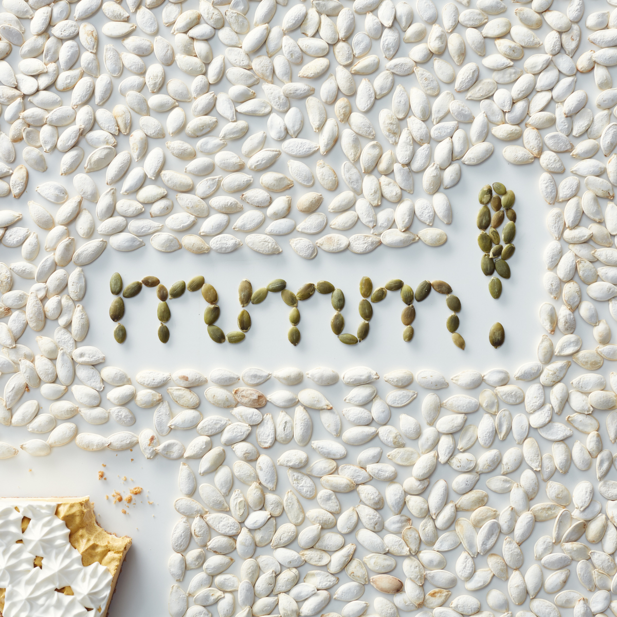 Edwards_pumpkincreme_Overhead_typography_7.jpg