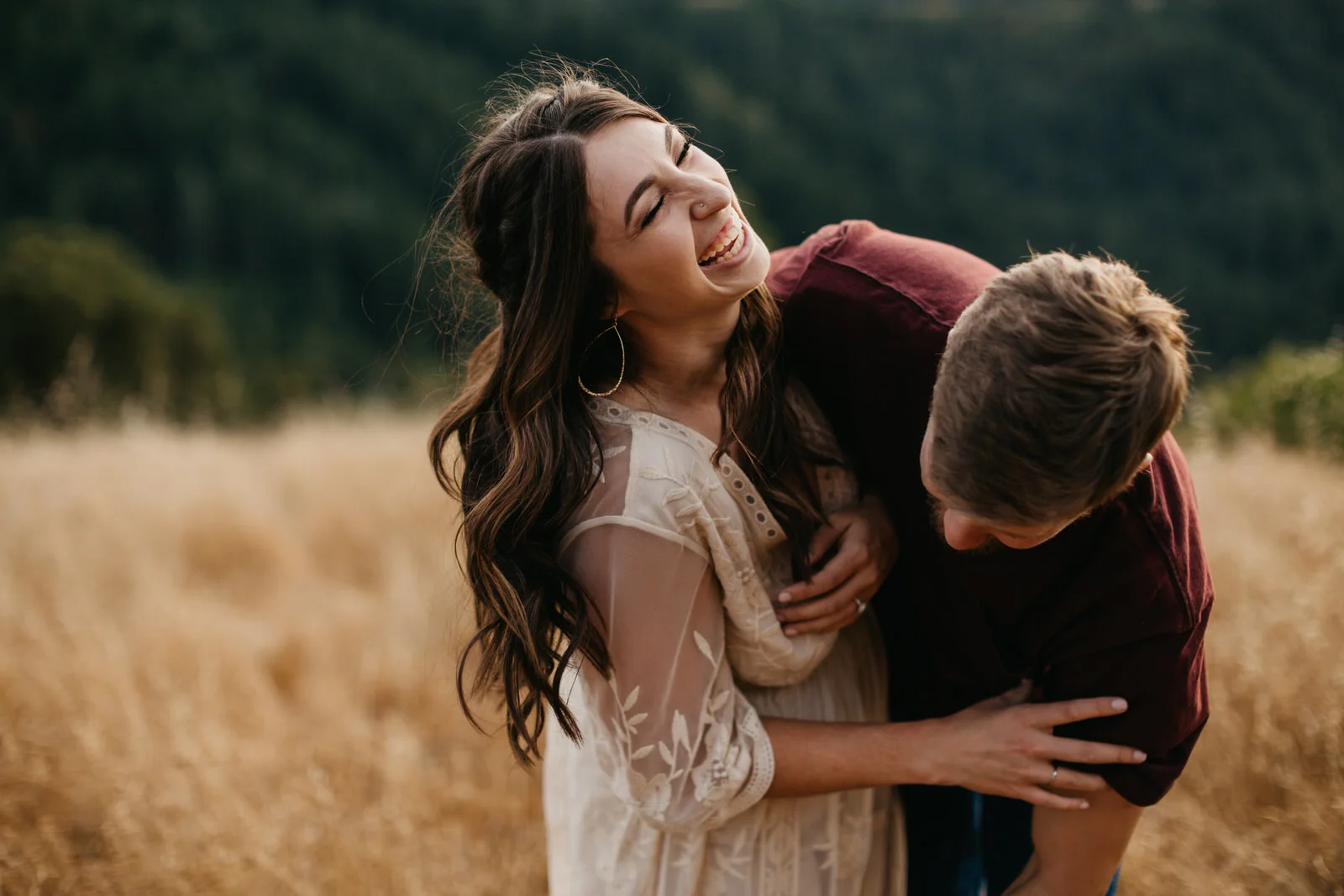 alli_tyler_engaged-37.jpg