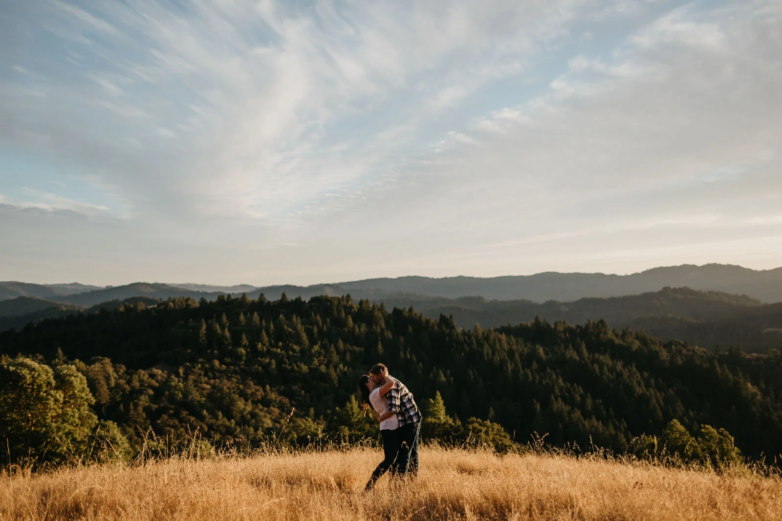 alli_tyler_engaged-65.jpg