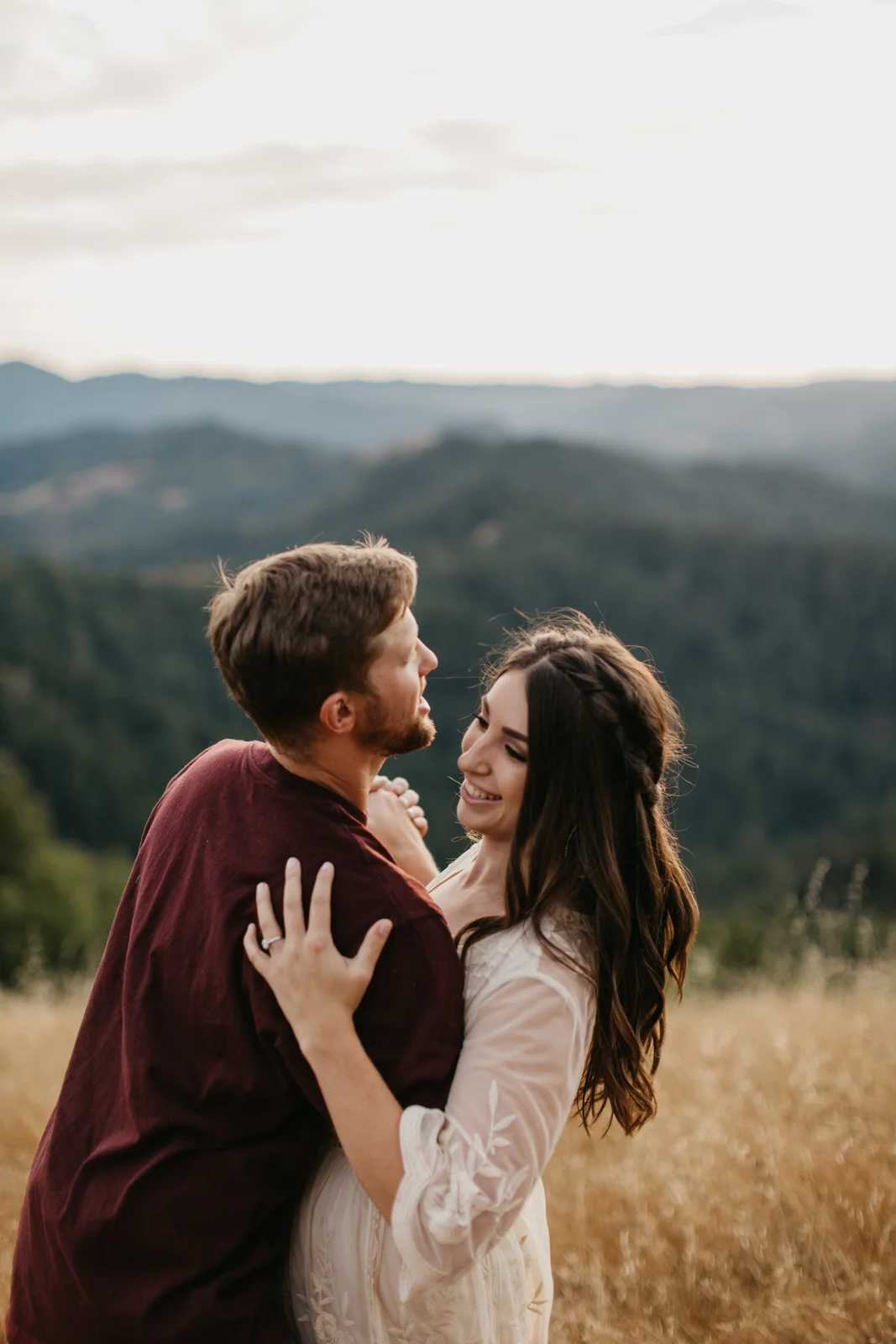 alli_tyler_engaged-18.jpg
