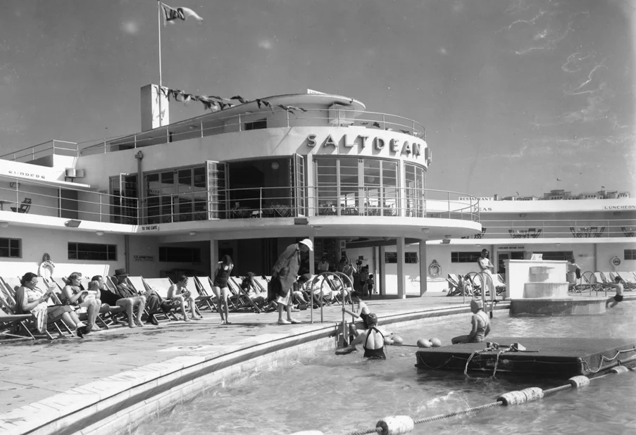 RIBA41868 - lido 3 - Copy.jpg