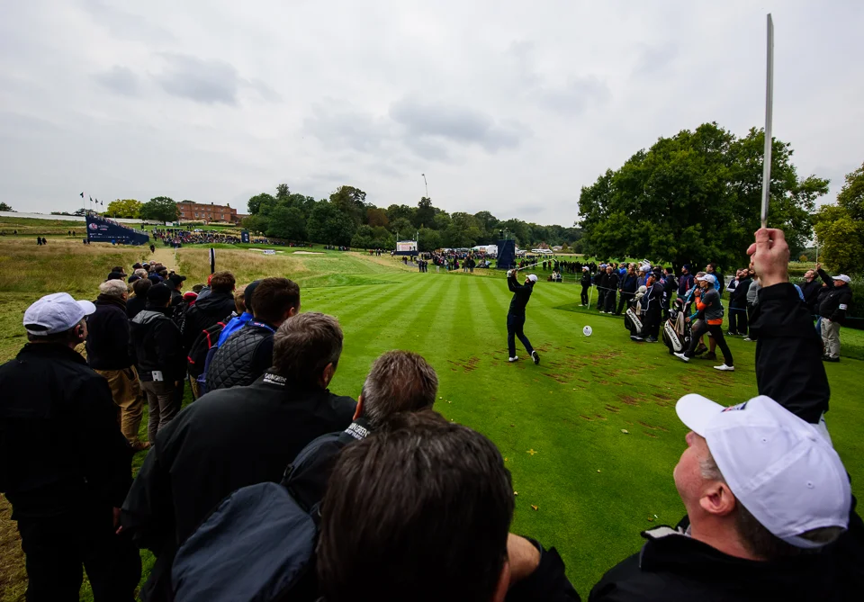 The 16th a popular viewing hole