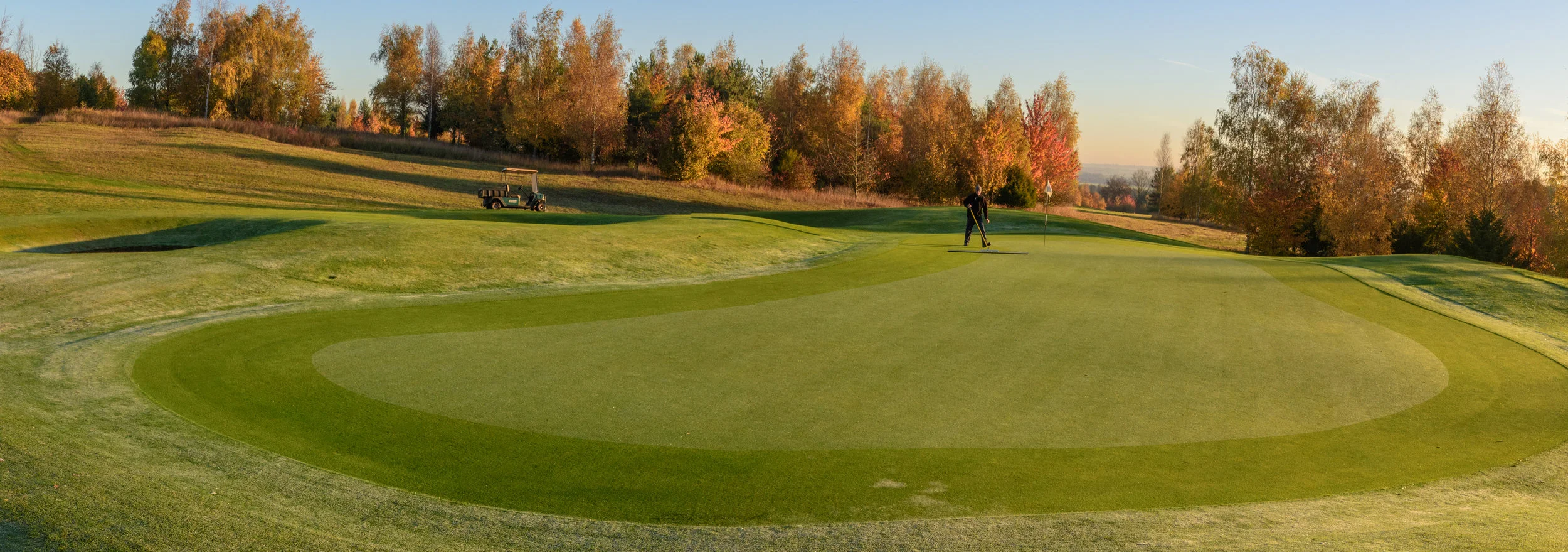 Gog Magog Golf Club Wandlebury Course 5th hole DSC_2872-Pano.jpg