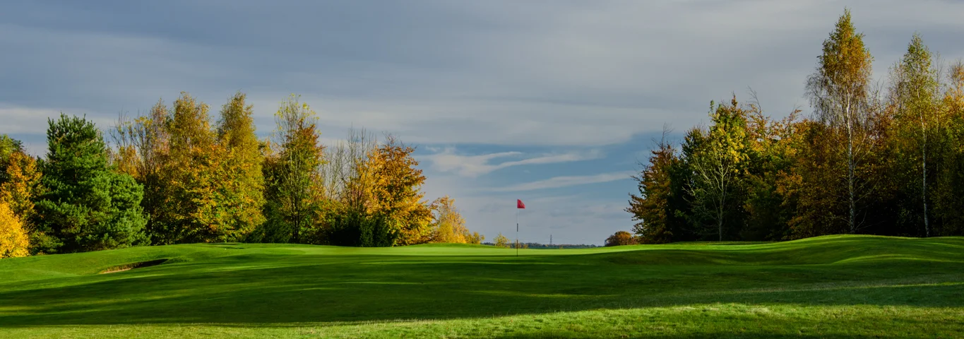 Gog Magog Wandlebury Course 4th holeDSC_5606-Edit7330 x 2363.jpg