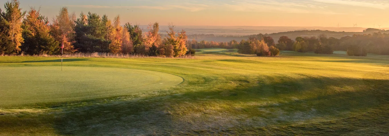 Gog Magog Wandlebury Course 7th holeDSC_25627360 x 4912.jpg