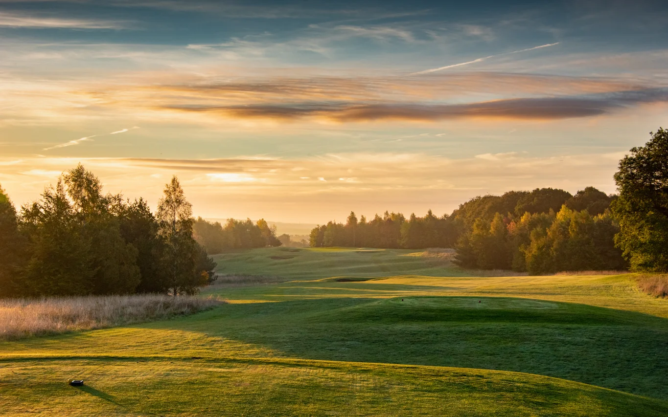 Gog Magog Wandlebury Course 4th holeDSC_61917360 x 4912.jpg