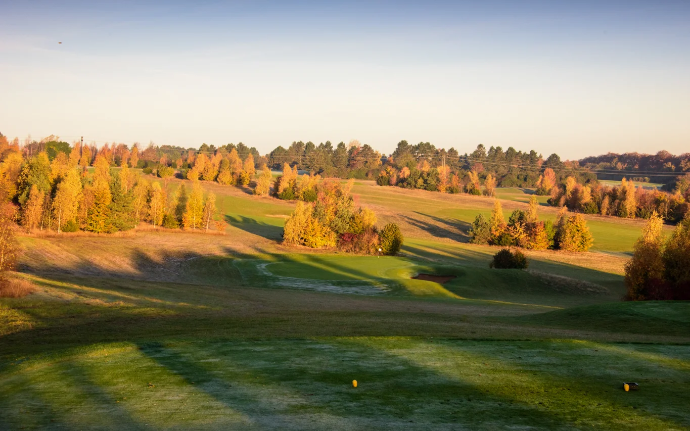 Gog Magog Wandlebury Course 8th holeDSC_27077360 x 4912.jpg