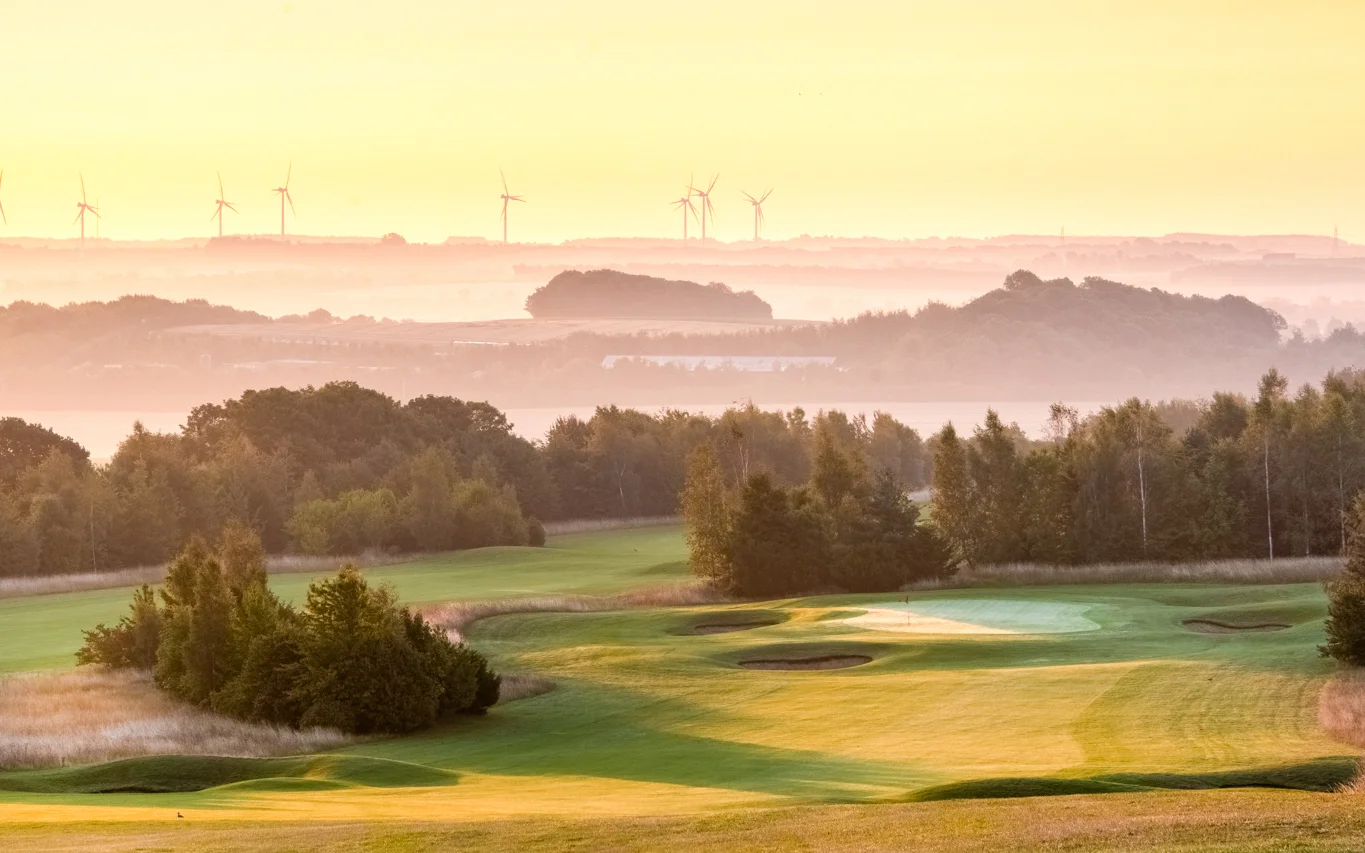 Gog Magog Wandlebury Course 10th hole_DSC3154-HDR-Edit7317 x 4883.jpg