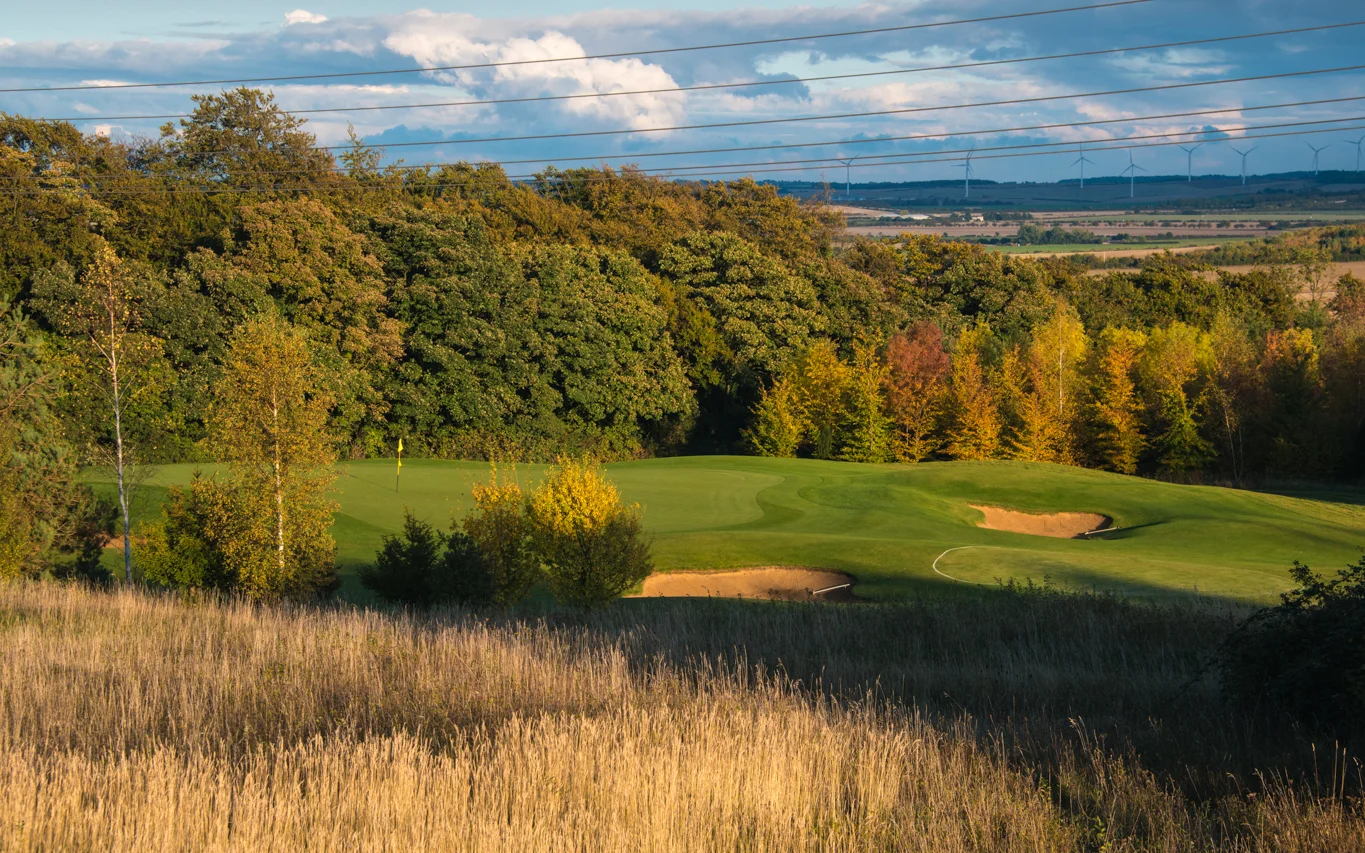 Gog Magog Wandlebury Course 14th holeKMD_89127360 x 4912.jpg