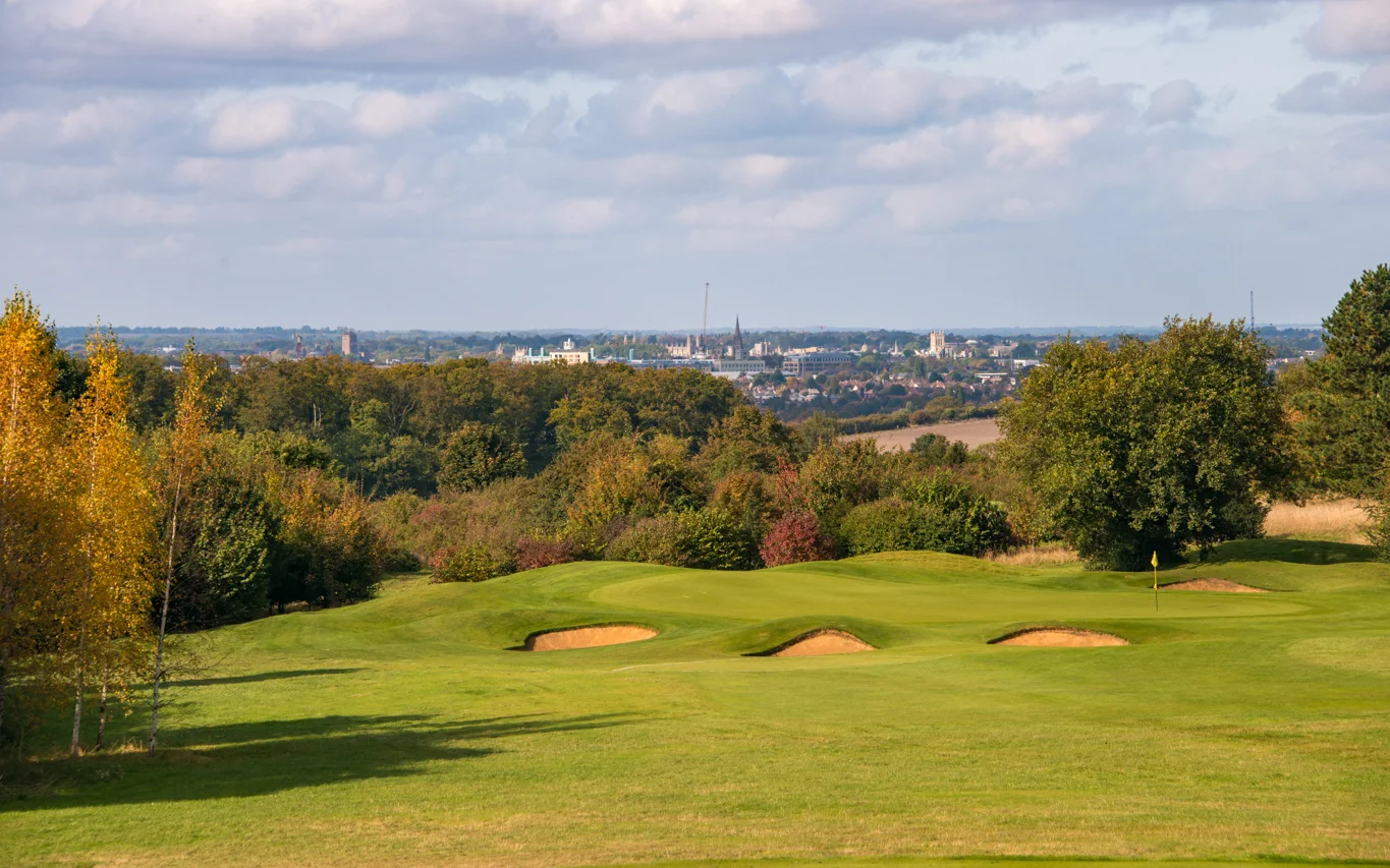 Gog Magog Wandlebury Course 16th holeKMD_86787360 x 4912.jpg